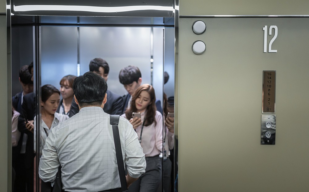 OL必知的電梯禮儀